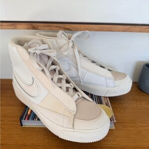 Nike Women's Blazer Mid Victory Off-White mid-Top Sneakers
